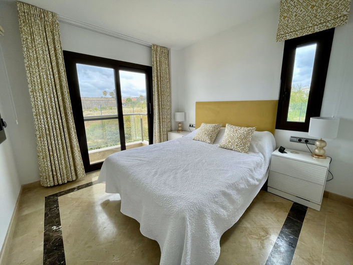 Image No.9-3 Bed Apartment for sale