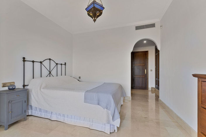 Image No.13-2 Bed Apartment for sale