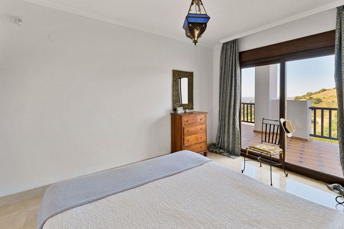 Image No.14-2 Bed Apartment for sale