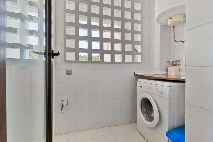 Image No.21-2 Bed Apartment for sale