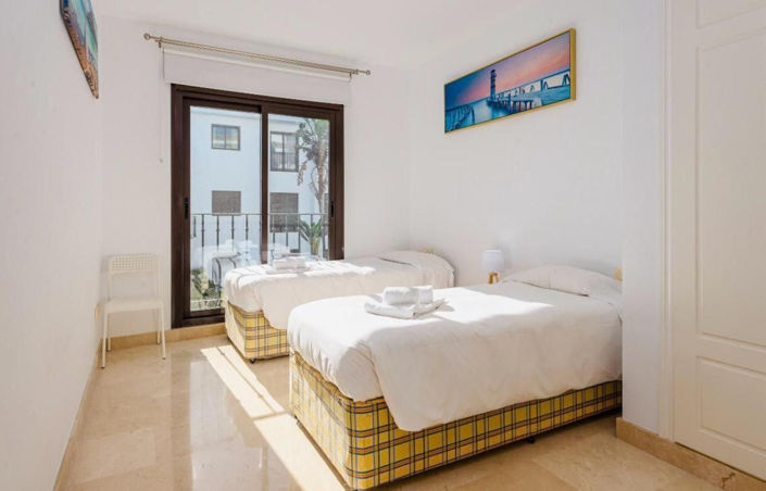 Image No.10-2 Bed Apartment for sale