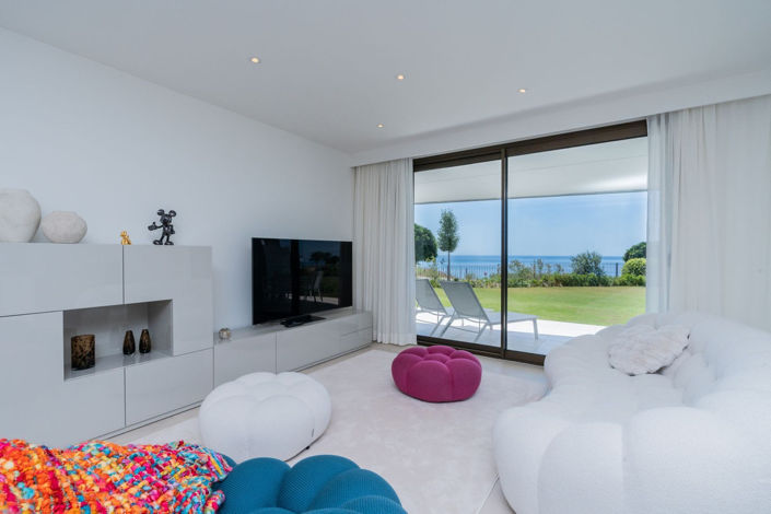 Image No.14-3 Bed Apartment for sale