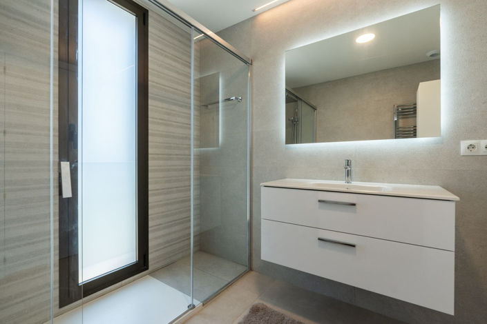Image No.27-3 Bed Apartment for sale