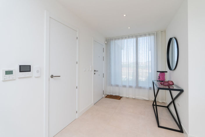 Image No.29-3 Bed Apartment for sale