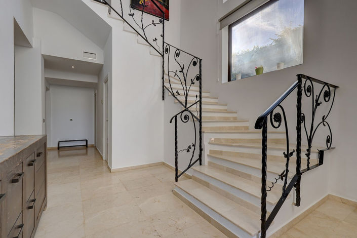 Image No.19-5 Bed Villa for sale