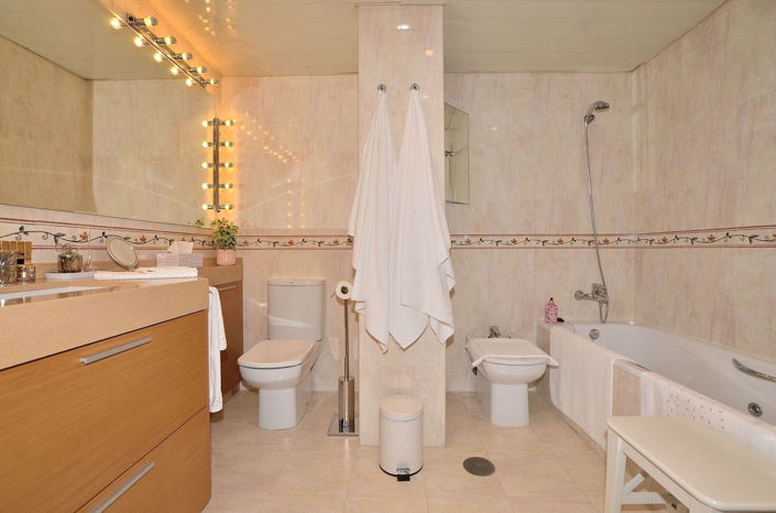 Image No.18-3 Bed Apartment for sale