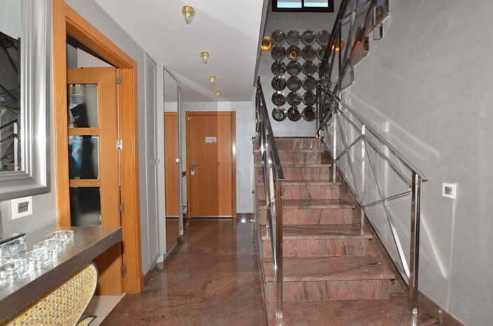 Image No.20-3 Bed Apartment for sale