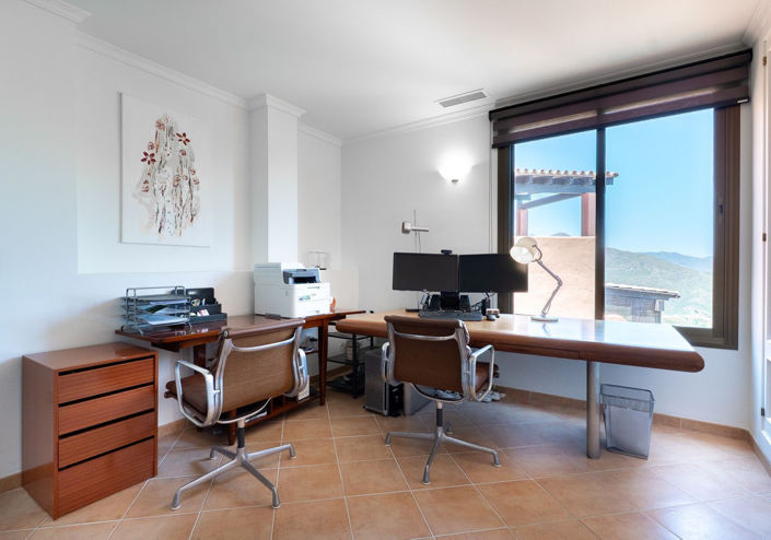 Image No.16-3 Bed Apartment for sale