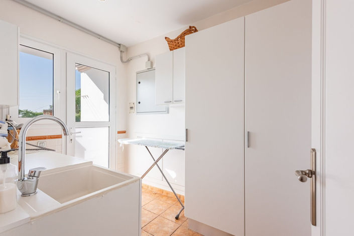 Image No.21-6 Bed Villa for sale