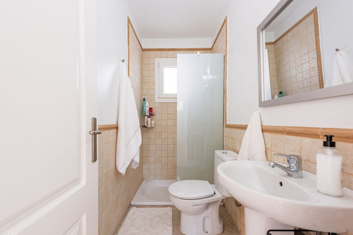 Image No.24-6 Bed Villa for sale