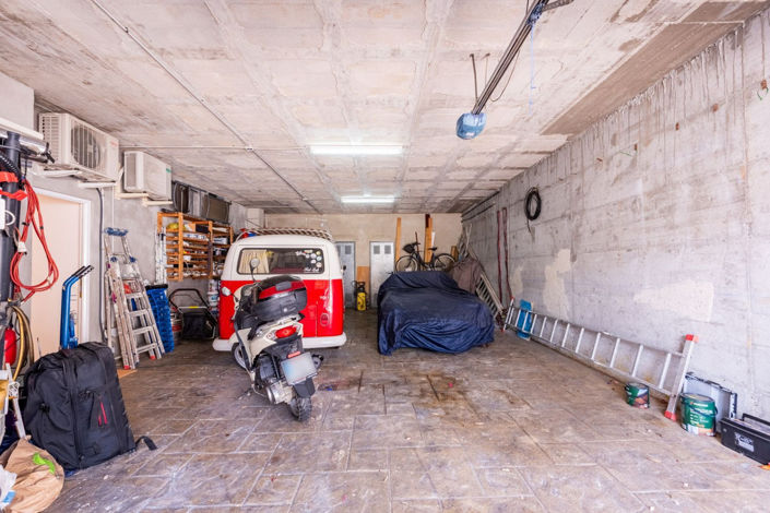 Image No.29-6 Bed Villa for sale