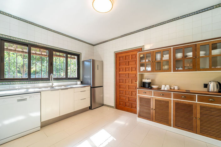 Image No.11-4 Bed Villa for sale