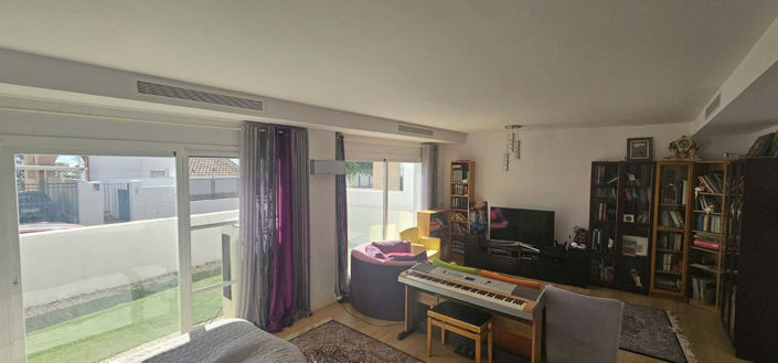 Image No.24-4 Bed Villa for sale