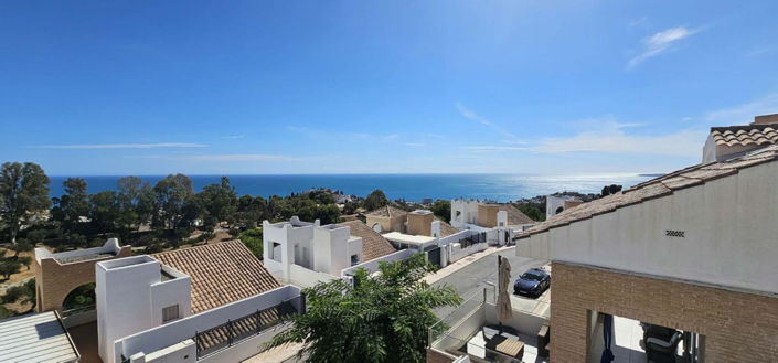 Image No.6-Villa de 4 chambres à vendre à Benalmadena