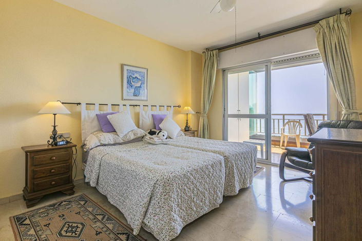 Image No.12-2 Bed Apartment for sale