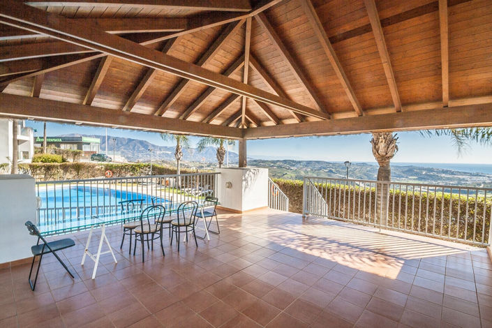 Image No.20-2 Bed Apartment for sale