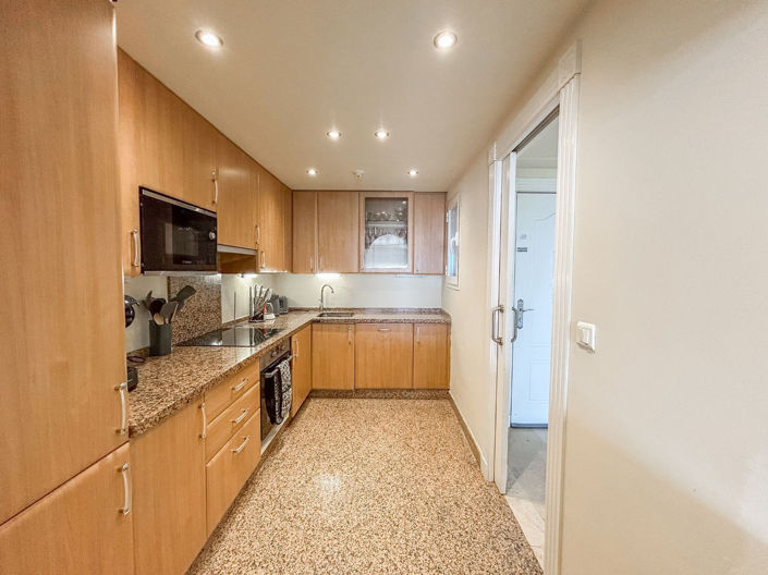 Image No.12-2 Bed Apartment for sale