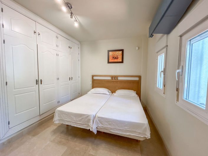 Image No.16-2 Bed Apartment for sale