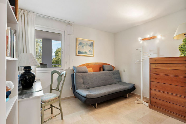 Image No.12-Appartement de 2 chambres à vendre à Estepona