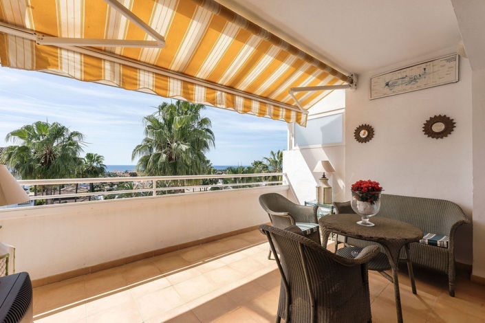 Image No.2-Appartement de 2 chambres à vendre à Estepona