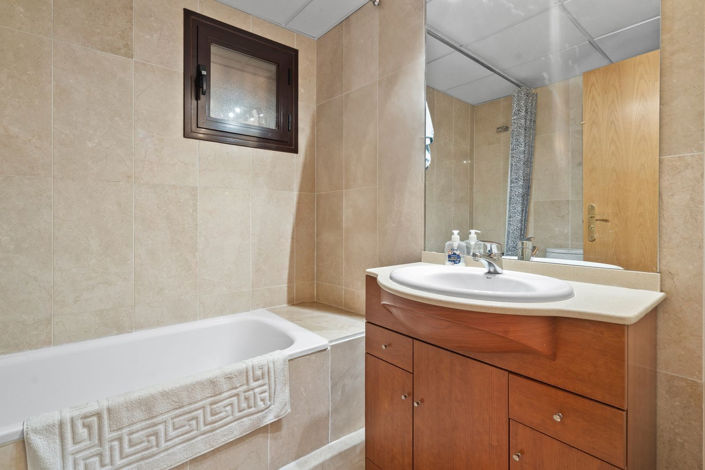 Image No.13-Appartement de 2 chambres à vendre à Estepona