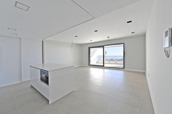 Image No.7-3 Bed Apartment for sale