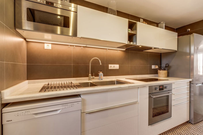 Image No.8-2 Bed Apartment for sale