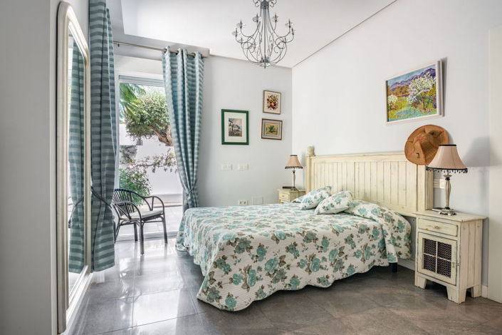 Image No.14-4 Bed Villa for sale