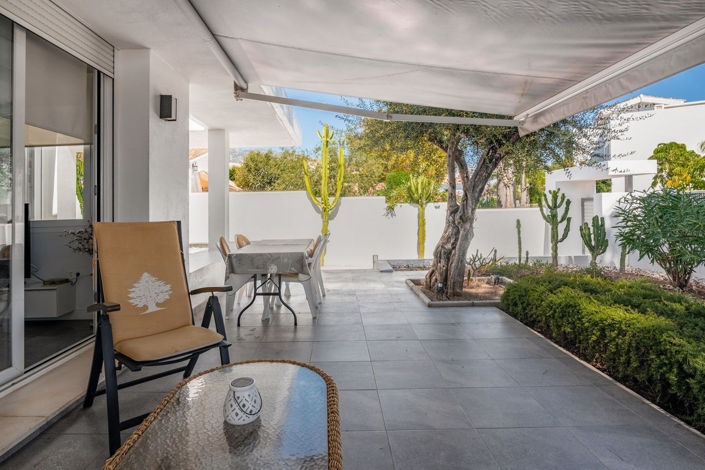 Image No.5-Villa de 4 chambres à vendre à Marbella