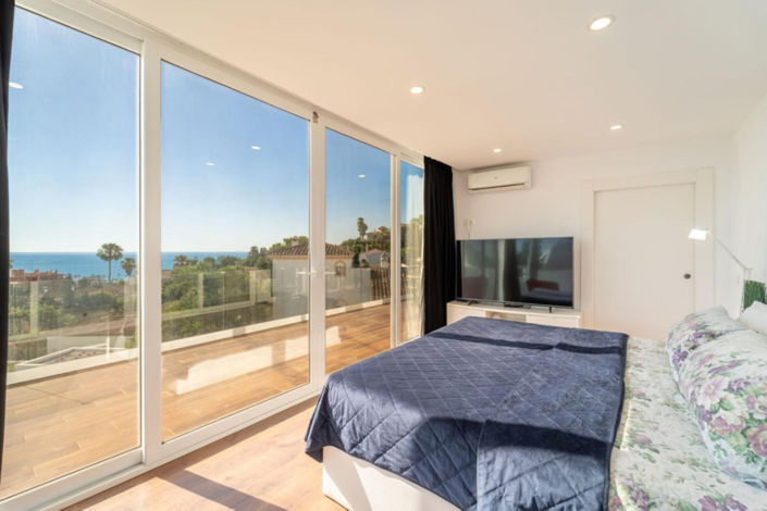 Image No.16-Villa de 6 chambres à vendre à Estepona