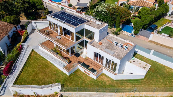 Image No.2-Villa de 6 chambres à vendre à Estepona