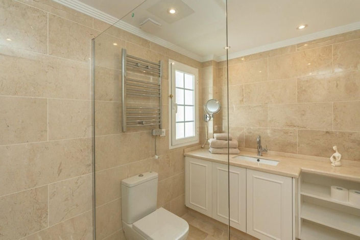 Image No.22-3 Bed Townhouse for sale