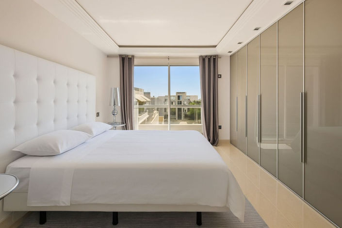 Image No.13-2 Bed Apartment for sale