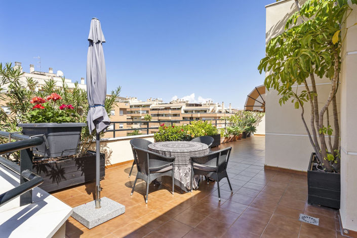 Image No.15-4 Bed Apartment for sale