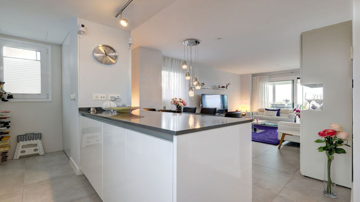 Image No.12-3 Bed Apartment for sale