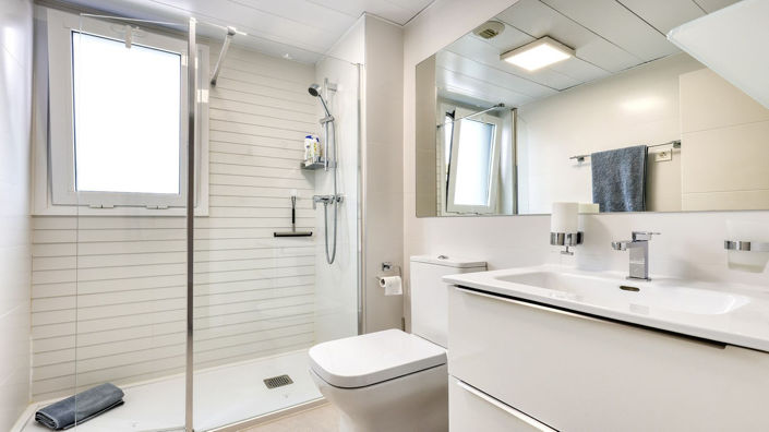 Image No.21-3 Bed Apartment for sale