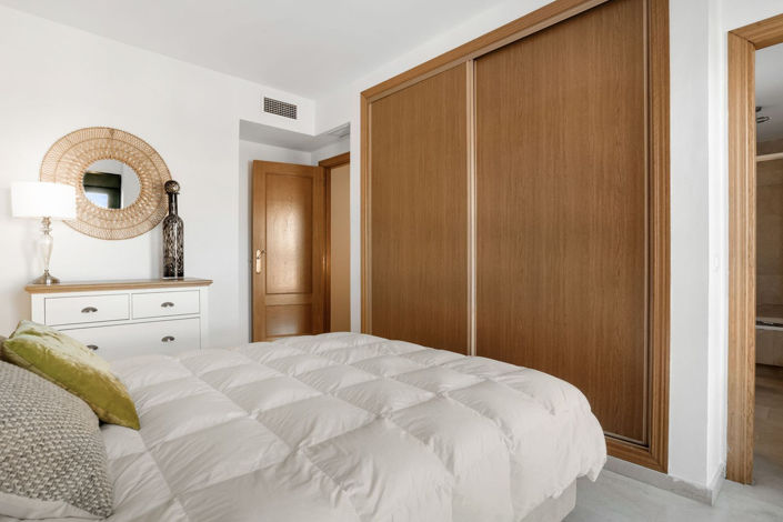 Image No.12-2 Bed Apartment for sale