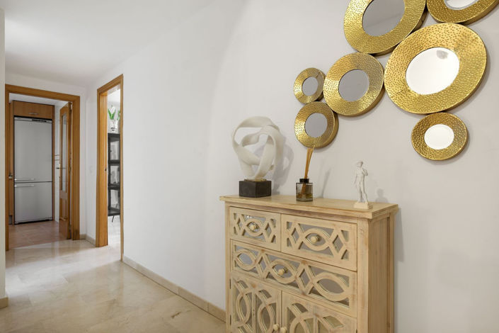 Image No.18-2 Bed Apartment for sale