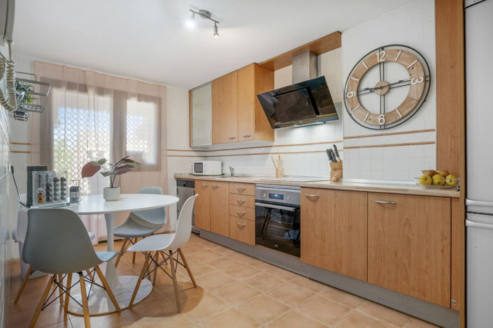 Image No.9-2 Bed Apartment for sale