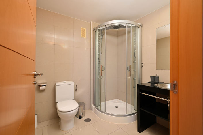 Image No.26-3 Bed Villa for sale