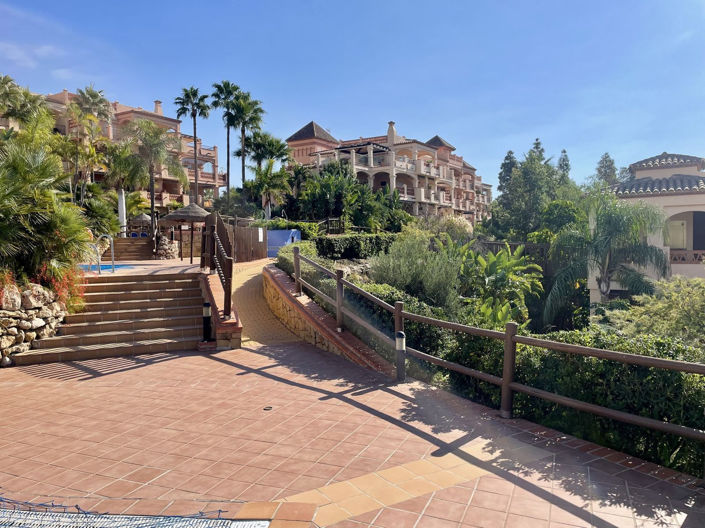 Image No.24-2 Bed Apartment for sale