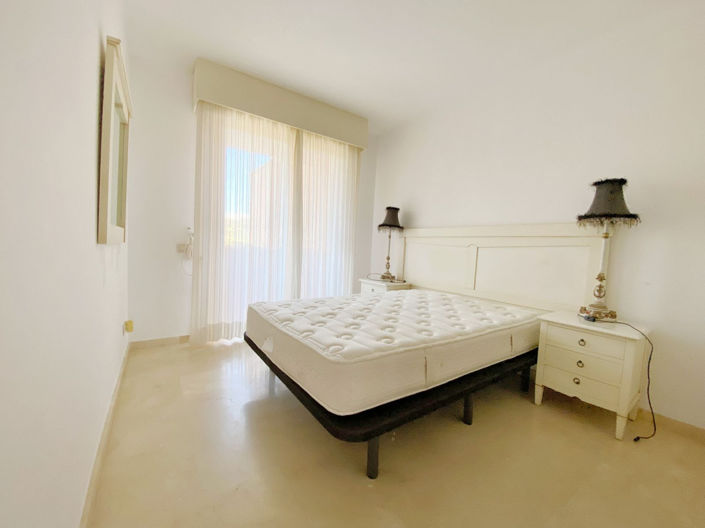 Image No.14-3 Bed Apartment for sale