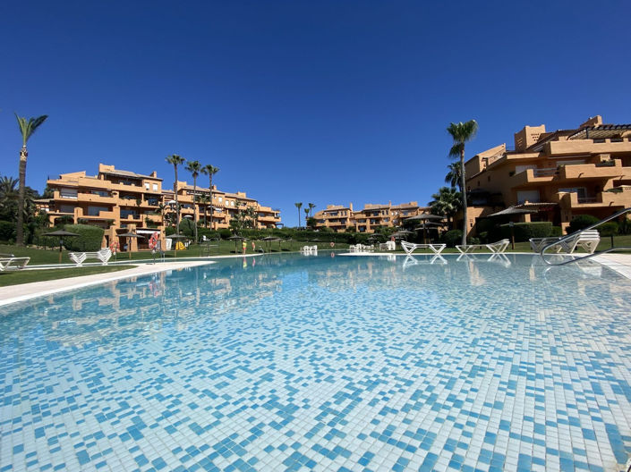 Image No.21-3 Bed Apartment for sale