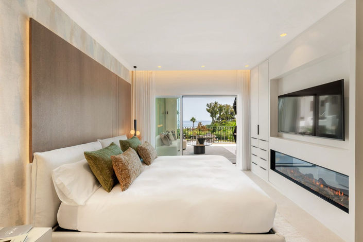 Image No.11-3 Bed Apartment for sale