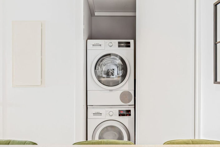 Image No.15-3 Bed Townhouse for sale