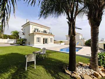 1 - Torreguadiaro, Villa