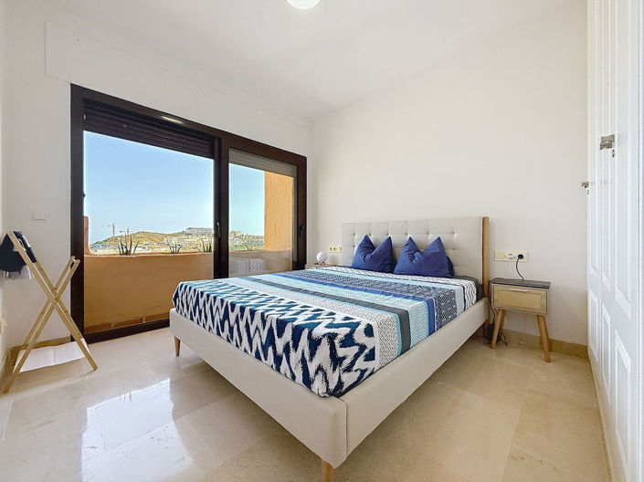 Image No.19-3 Bed Apartment for sale