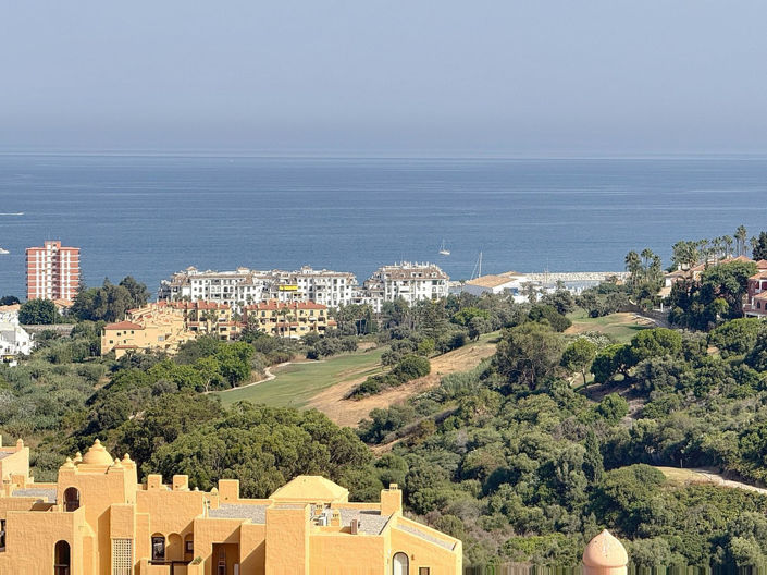 Image No.4-3 Bed Apartment for sale