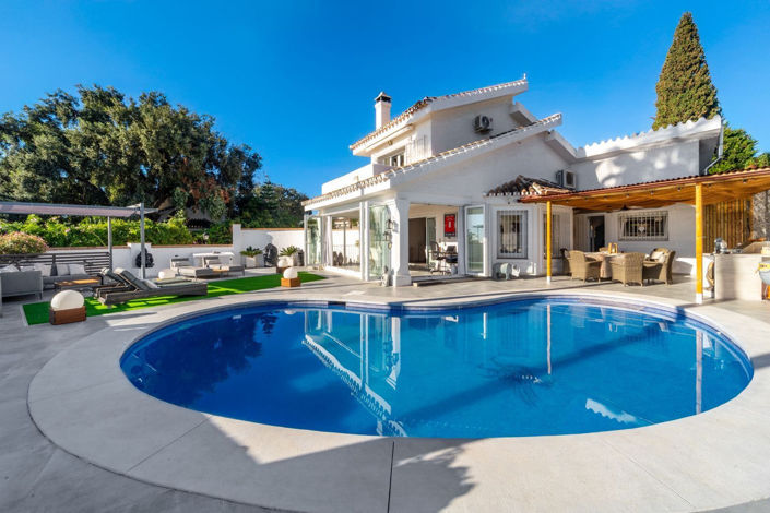 Image No.1-3 Bed Villa for sale