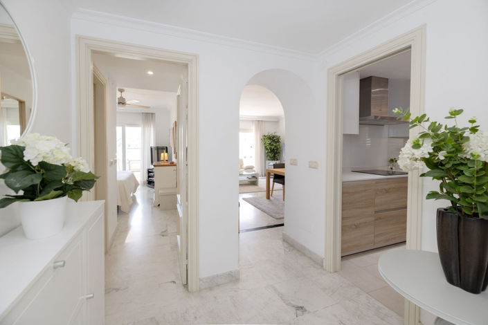 Image No.17-3 Bed Apartment for sale